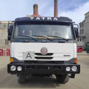 foto RENEWED 6x6 tipper Tatra Terrno